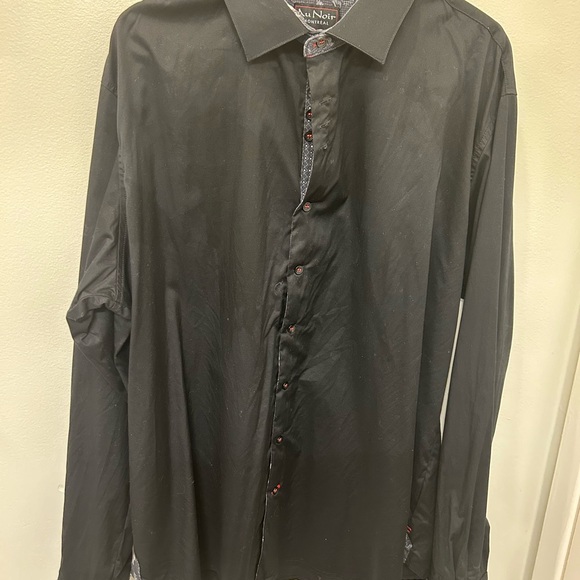 Au Noir shirt -MADE IN CANADA - Picture 6 of 8